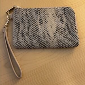 Elegant Snake Print Wristlet Clutch